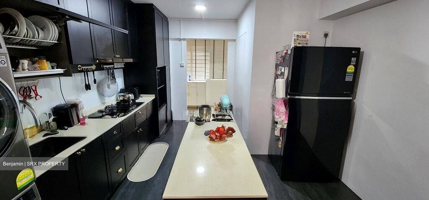 Blk 306 Tampines Street 32 (Tampines), HDB 5 Rooms #522509781